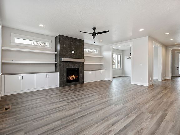 3rd image of 5110 N Cengotita Ave