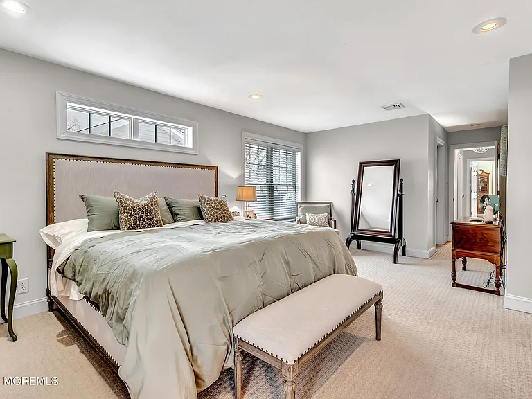 1814 Briarwood Ter — Photo 22