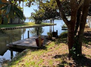 185 Ruth Rd, Freeport, FL 32439