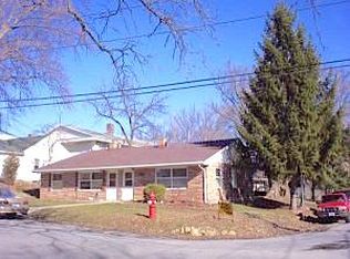 2902 Harvey St APT 1, Madison, WI 53705