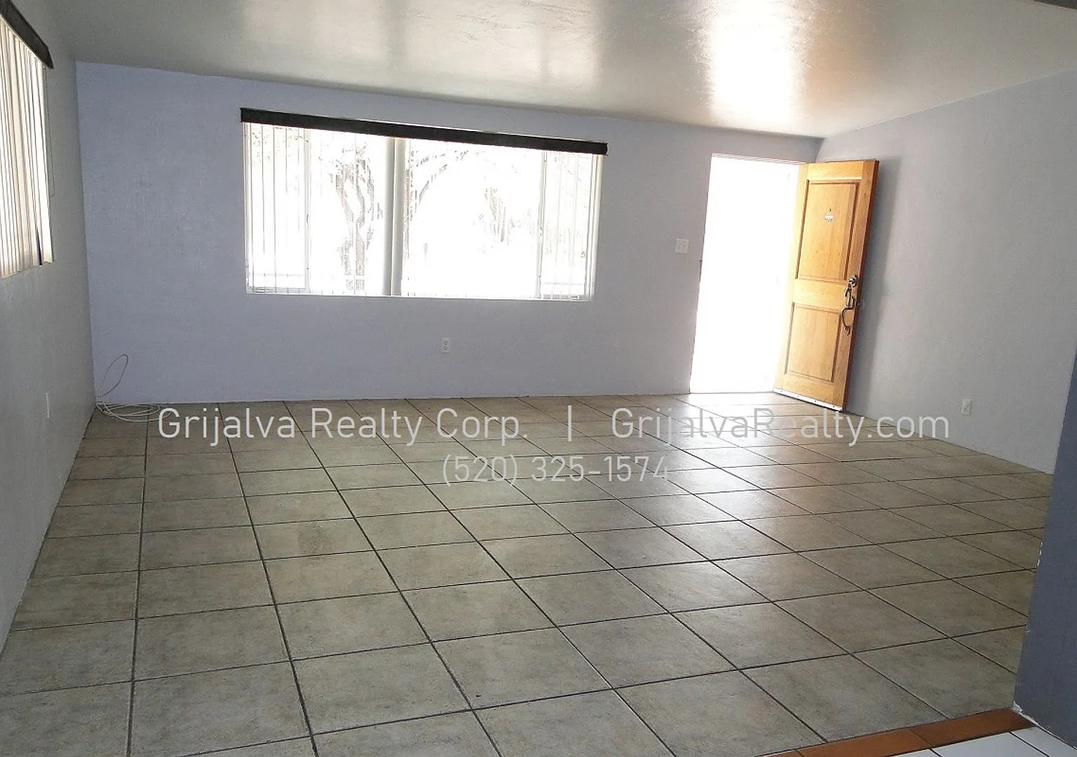 1415 Lester — Photo 2