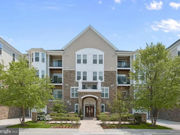 605 Quarry View Ct #301, Reisterstown, MD 21136