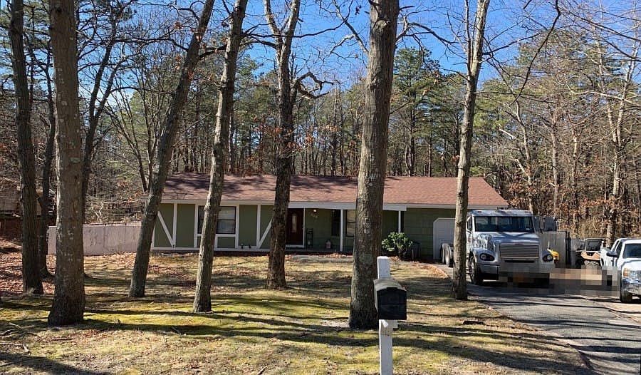 308 Starr Blvd, Calverton, NY 11933 Zillow