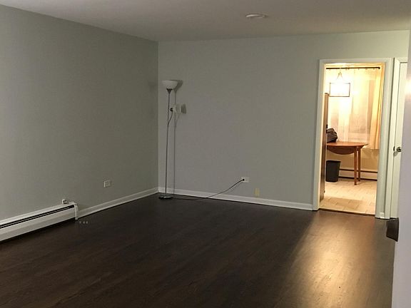 3rd image of 730 Beach Ave APT 2