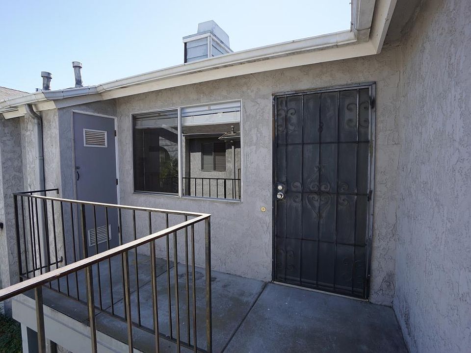 1st image of 3625 43rd St APT 8
