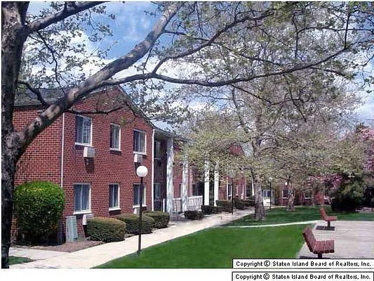 Sold by Hometime Realty | media 18