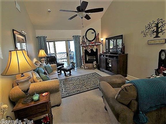 5th image of 173 Pebble Beach Pl APT B