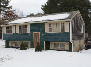 210 Clay Pit Rd, Marshfield, MA 02050
