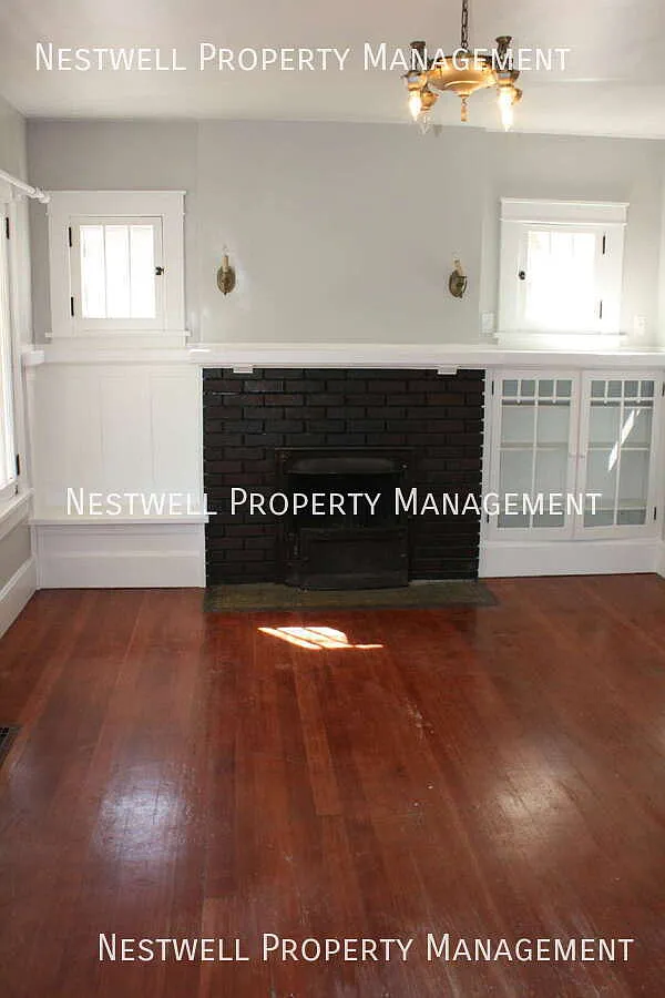 Building Photo - 472 S 300 E