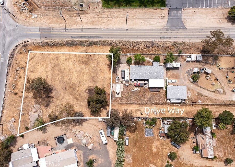 1st image of 30970 Melvin St
