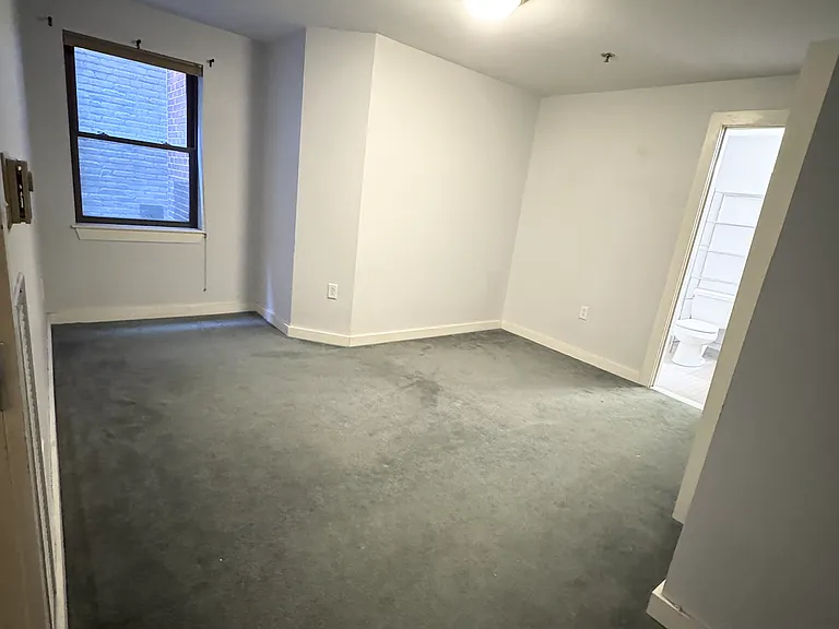 532 Commonwealth Ave — Photo 10
