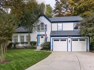 2 Carriage Run Ct, Annapolis, MD 21403