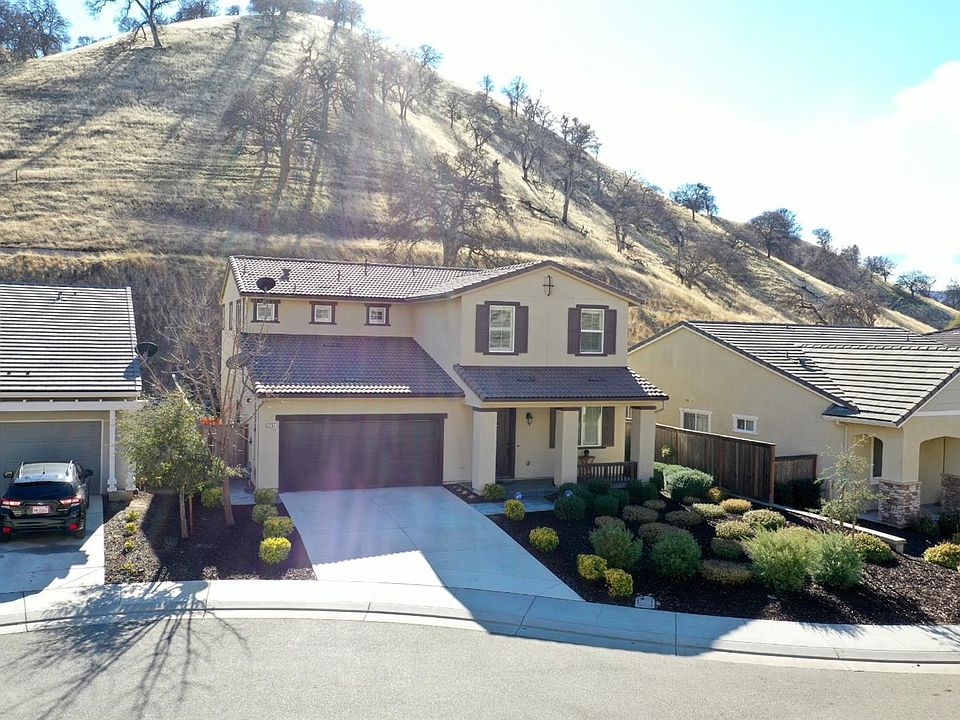 1st image of 9064 Golf Canyon Dr