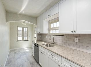 2072 Atkins Ave, Lakewood, OH 44107
