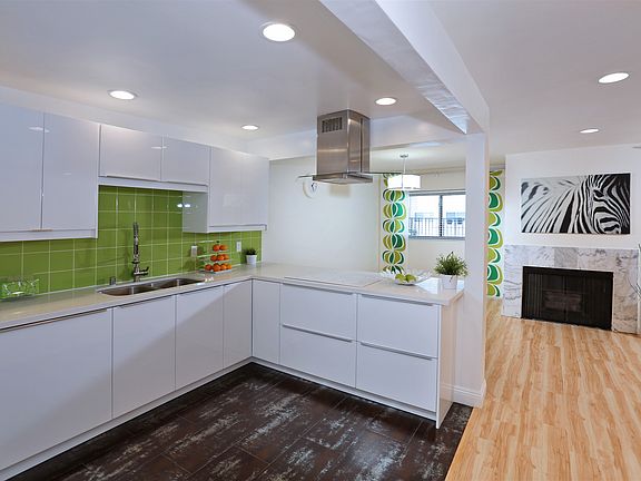 3rd image of 2386 E Del Mar Blvd Unit 126