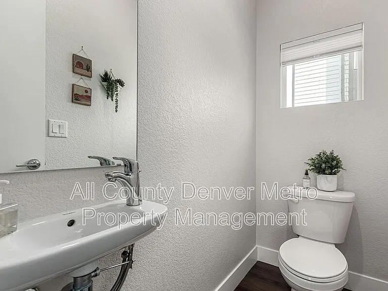5523 W 10th Ave — Photo 15