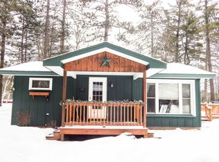 520 S Mackinac Ln, Gwinn, MI 49841