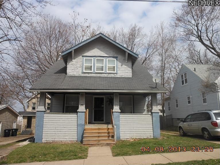1st image of 749 Montana Ave