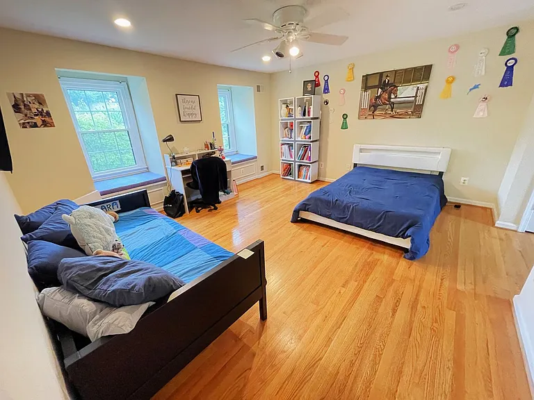 13209 Lantern Hollow Dr — Photo 23