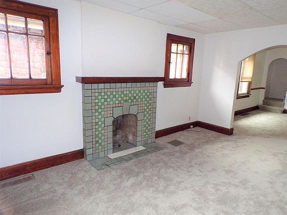 5th image of 5600 Rhode Island Ave