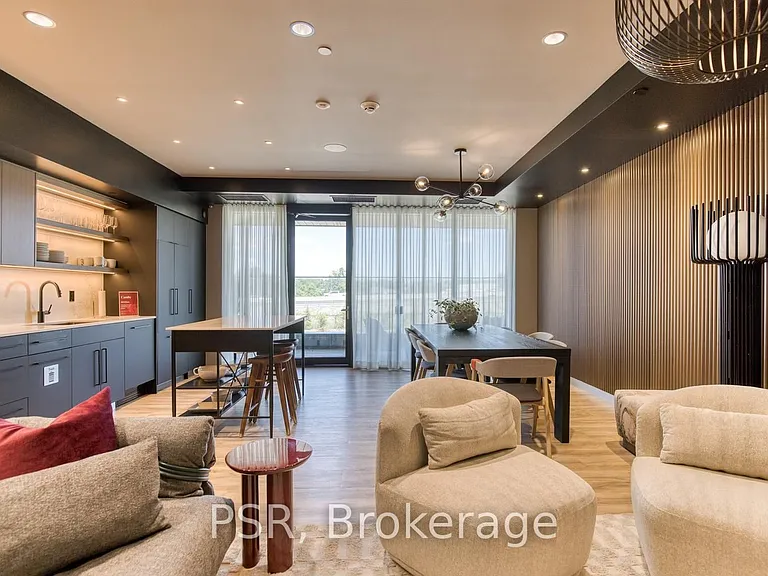 150 Hollywood Ct #617 — Photo 42