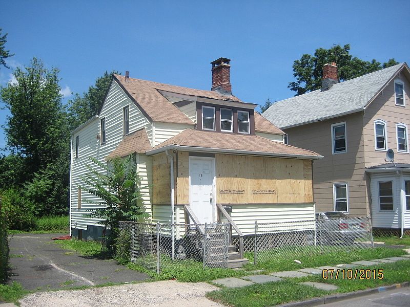 1st image of 17 N Burnett St