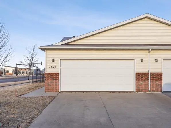 3577 Lincoln St S, Fargo, ND 58104