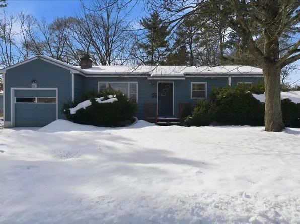 9 Berkley Street, South Burlington, VT 05403