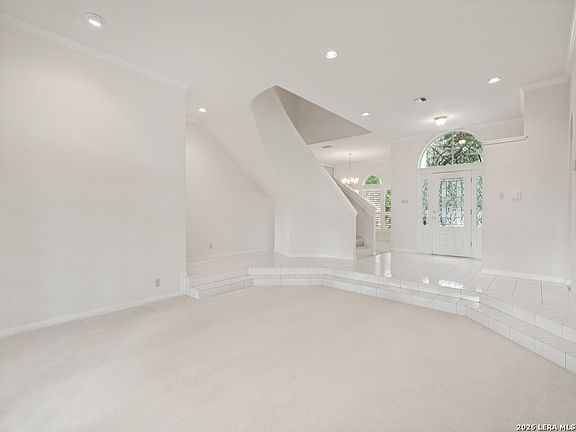 4th image of 4 Inwood Ridge