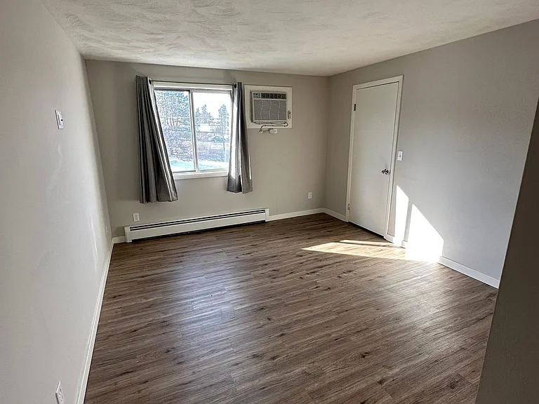 2827 Transit Rd #1 — Photo 6