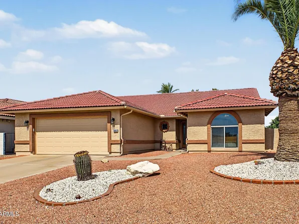 8902 E PLAYER Drive, Sun Lakes, AZ 85248