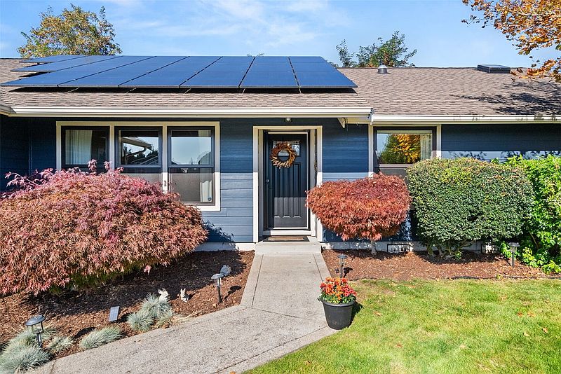 2nd image of 8228 12th Ct SE