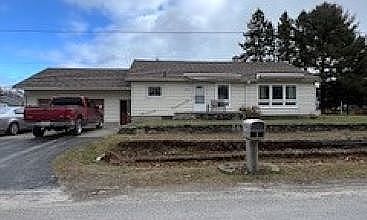 1st image of 1523 Lakeview Dr