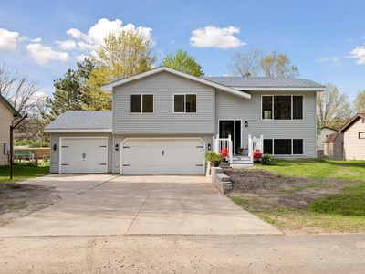 818 Olive St, Lino Lakes, MN, 55014