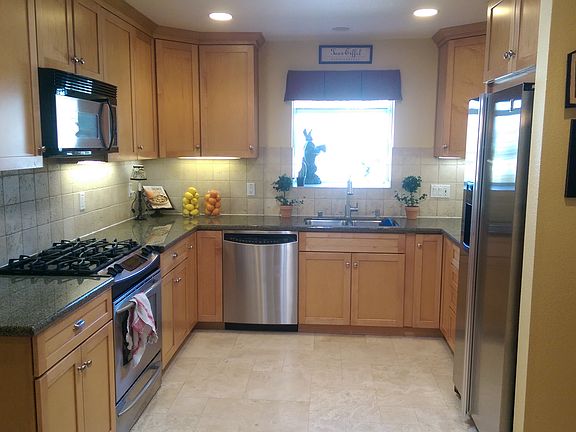2nd image of 4500 Mirador Dr