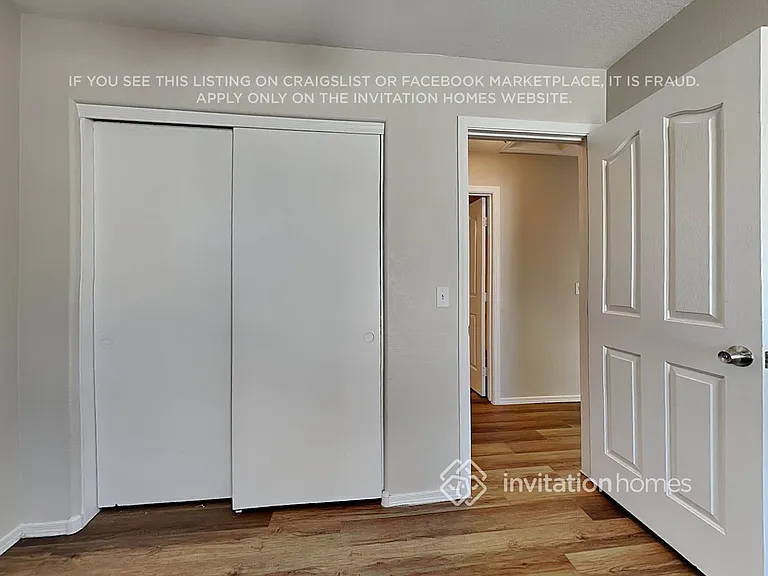 11226 W Garfield St — Photo 17