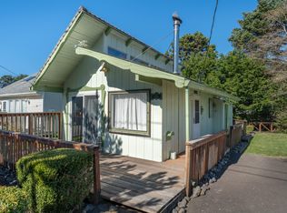 1717 NW 33rd St, Lincoln City, OR 97367