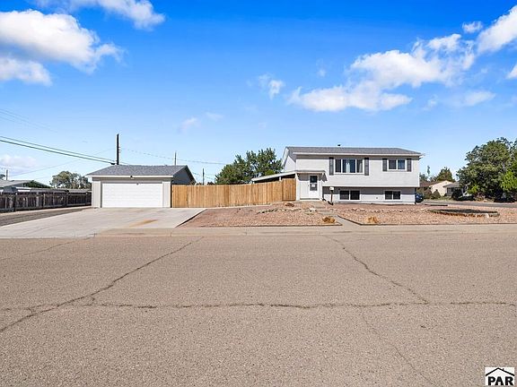 2nd image of 2303 Cheyenne Ave