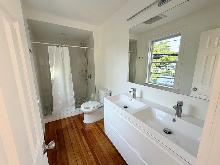 109 Marble Ave — Photo 14