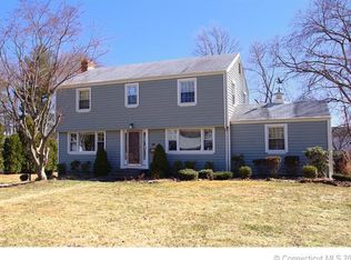 23 Day Rd, West Hartford, CT 06117