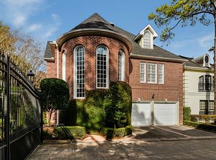 71 Briar Hollow Ln, Houston, TX 77027