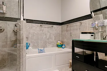 Rented by Sapo Group