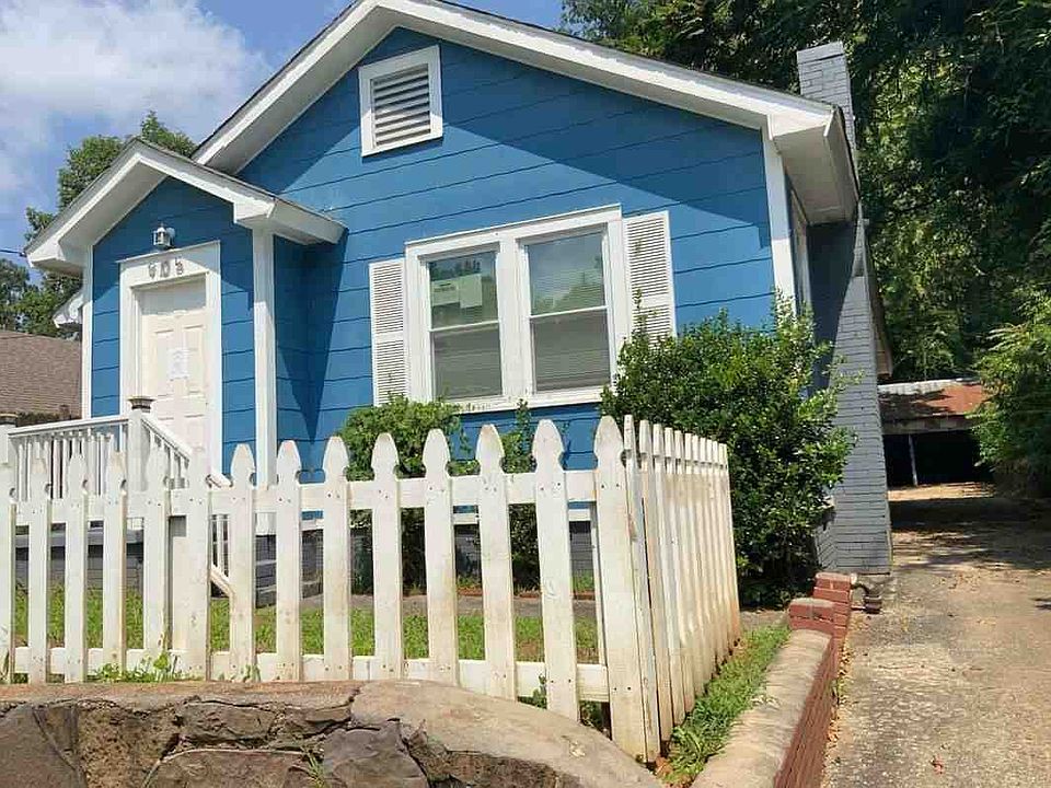 1st image of 905 Darlington Way SW