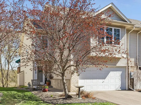 17828 Town Line Rd, Minnetonka, MN 55345