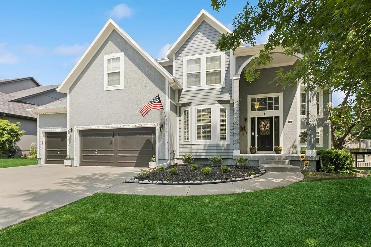 Building Photo - 5341 Meadowlark Dr