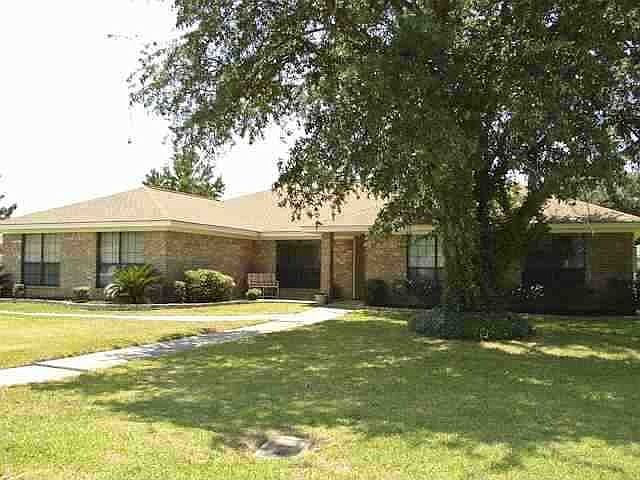 1st image of 4420 Willow Bend Dr