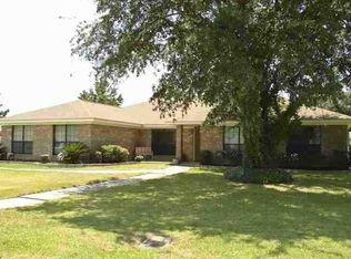 4420 Willow Bend Dr, Beaumont, TX 77707