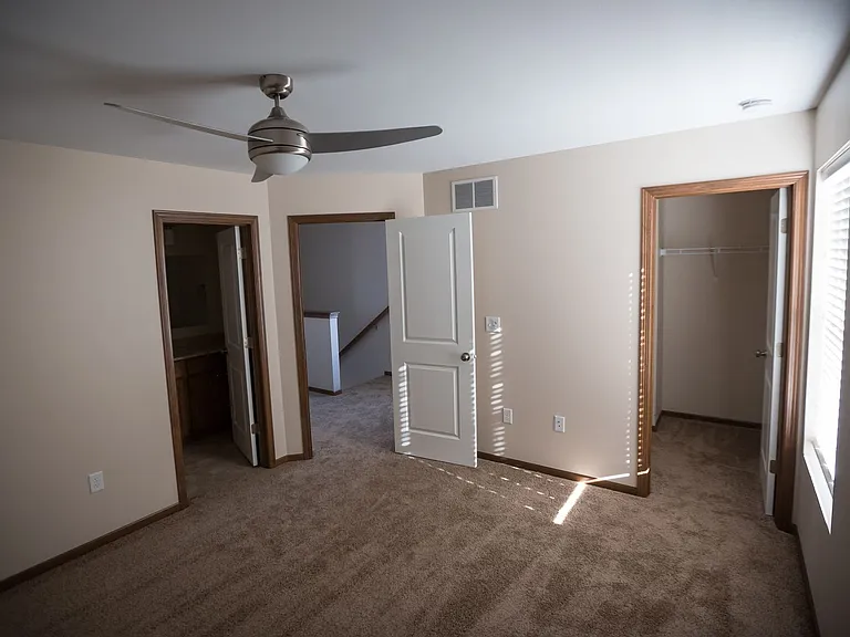 Hickory Hill Residences-Apartments — Photo 17