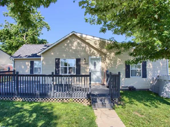 309 N State St, Danvers, IL 61732