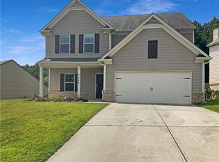 7482 Saint David St, Fairburn, GA 30213